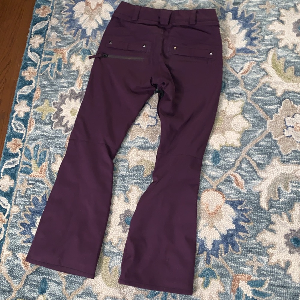 Volcom Snow Pants - Picture 4 of 8